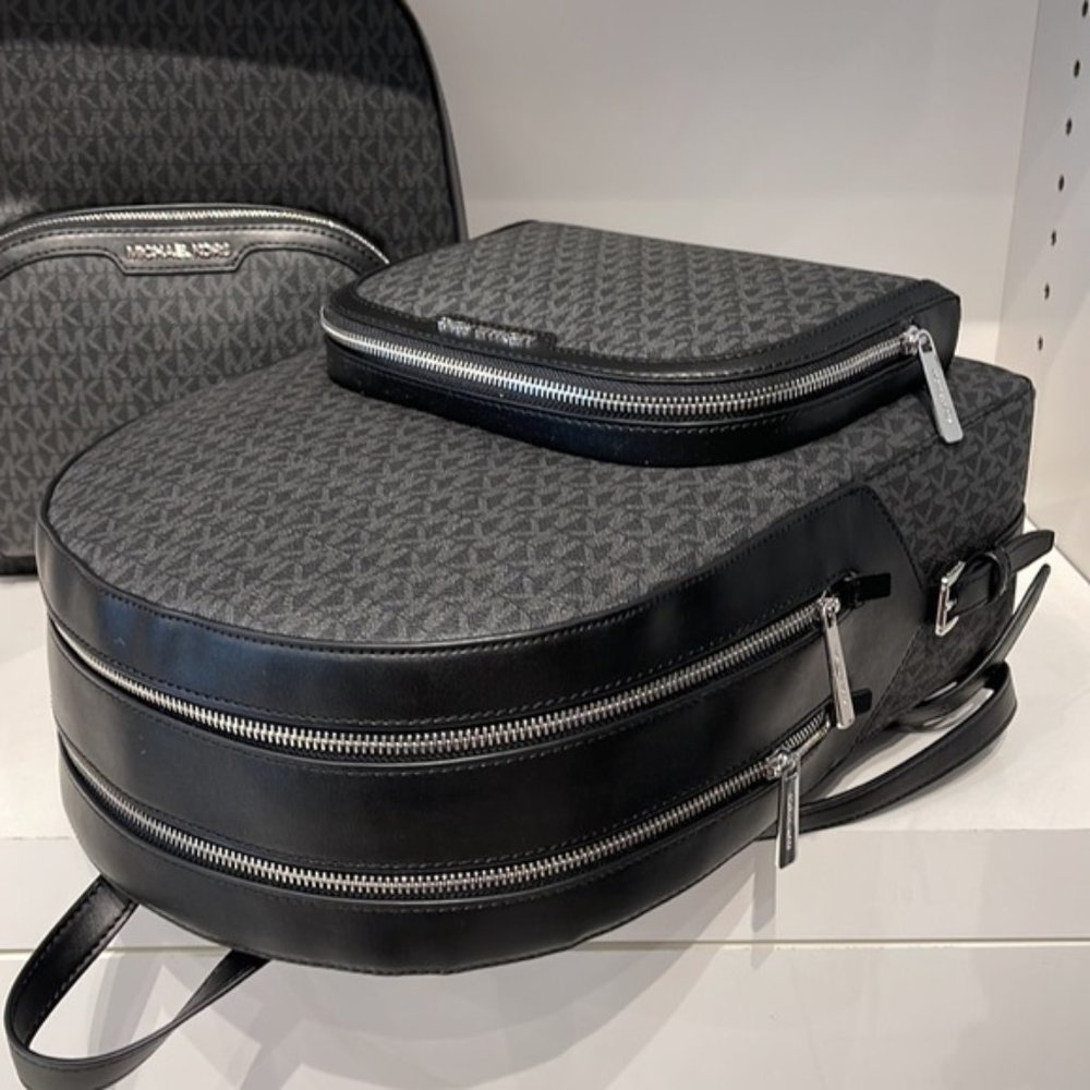 Michael Kors Jaycee Large Zip Pocket Backpack Black - Picture 6 of 16